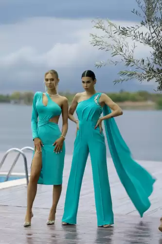 Salopeta turquoise eleganta